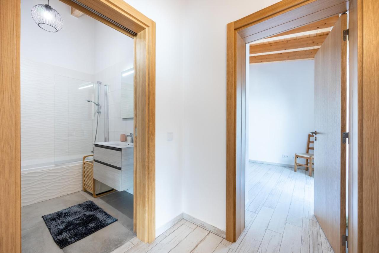 Porta 27 Apartment Силвес Екстериор снимка