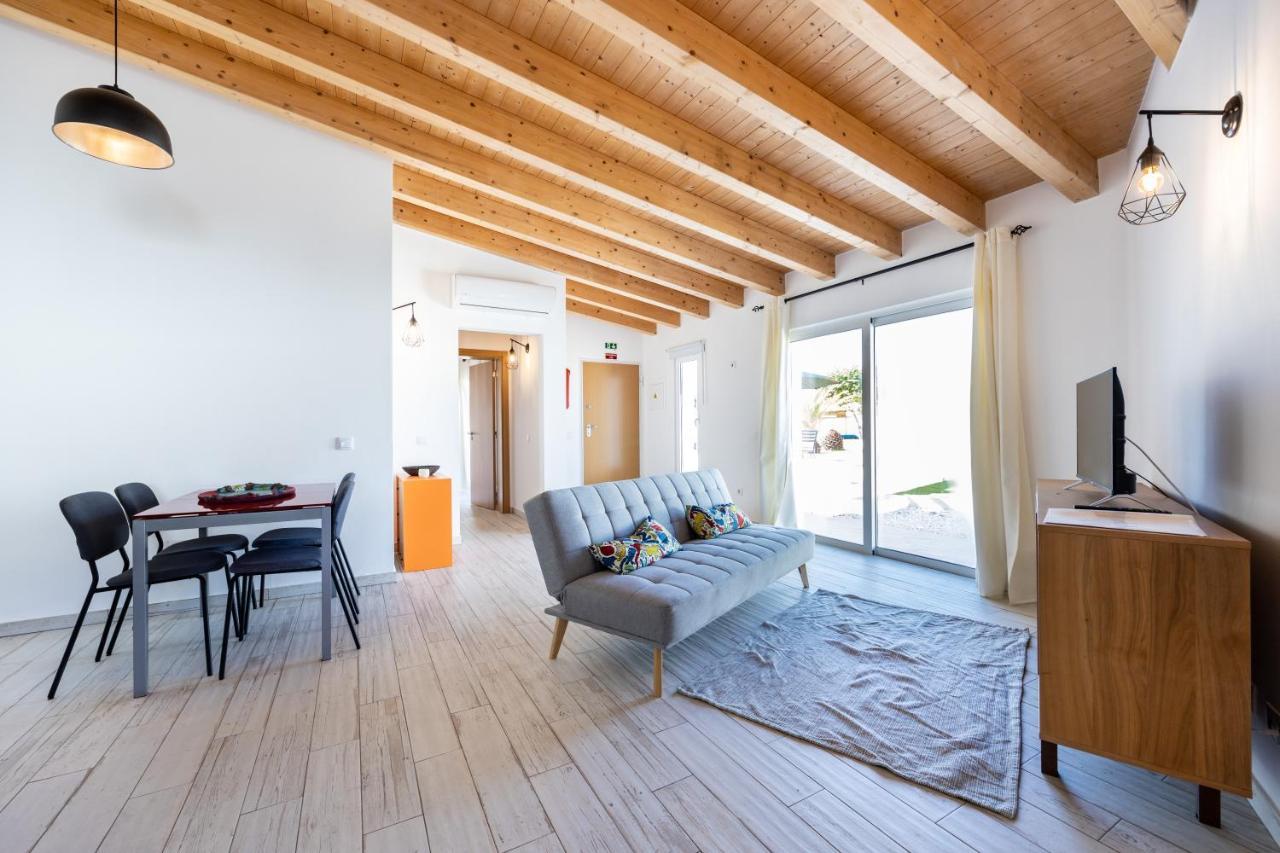 Porta 27 Apartment Силвес Екстериор снимка