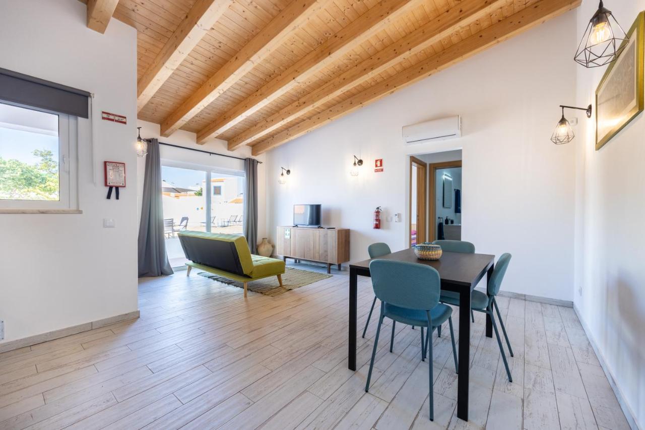 Porta 27 Apartment Силвес Екстериор снимка