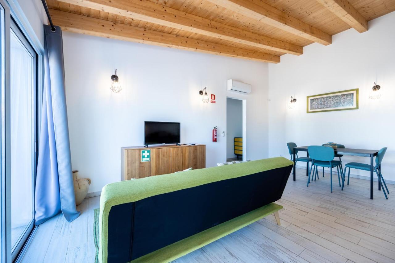 Porta 27 Apartment Силвес Екстериор снимка