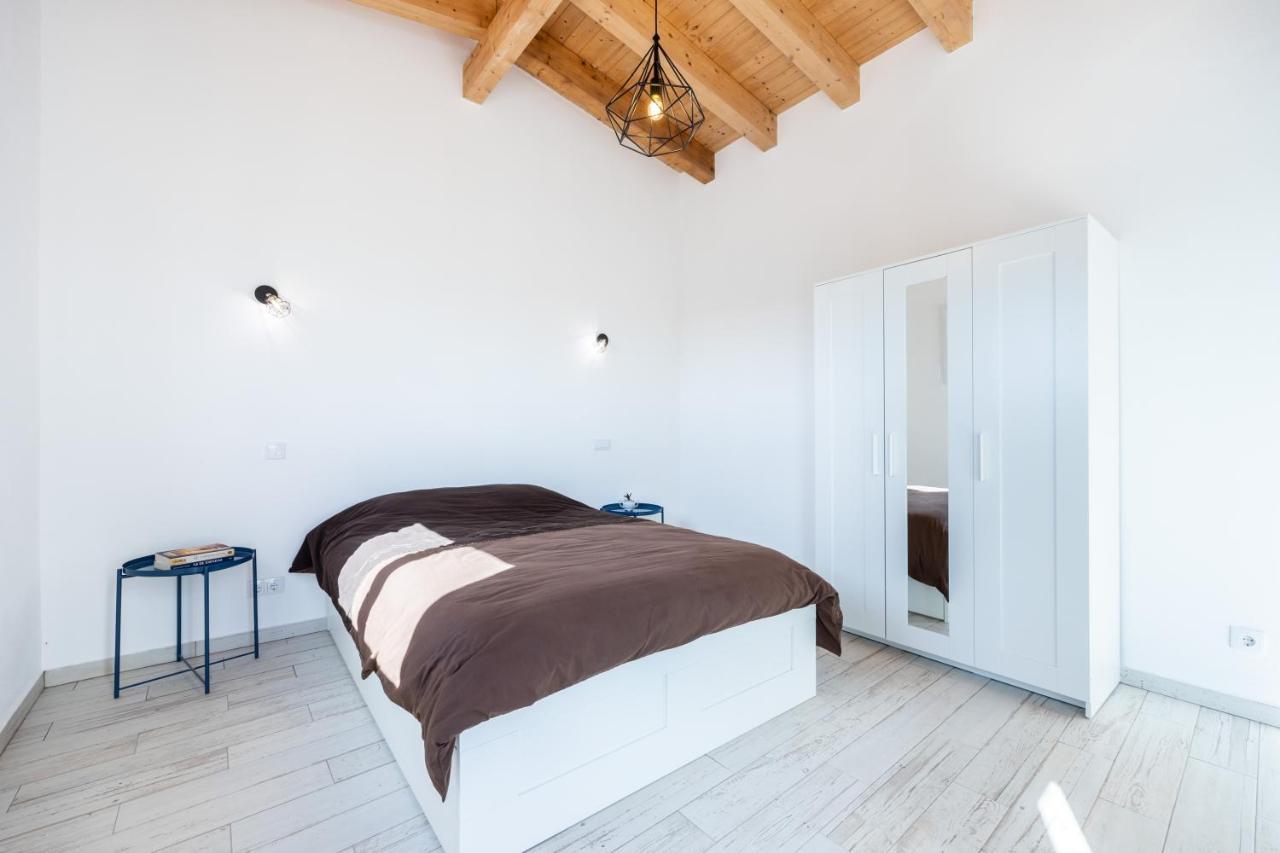 Porta 27 Apartment Силвес Екстериор снимка